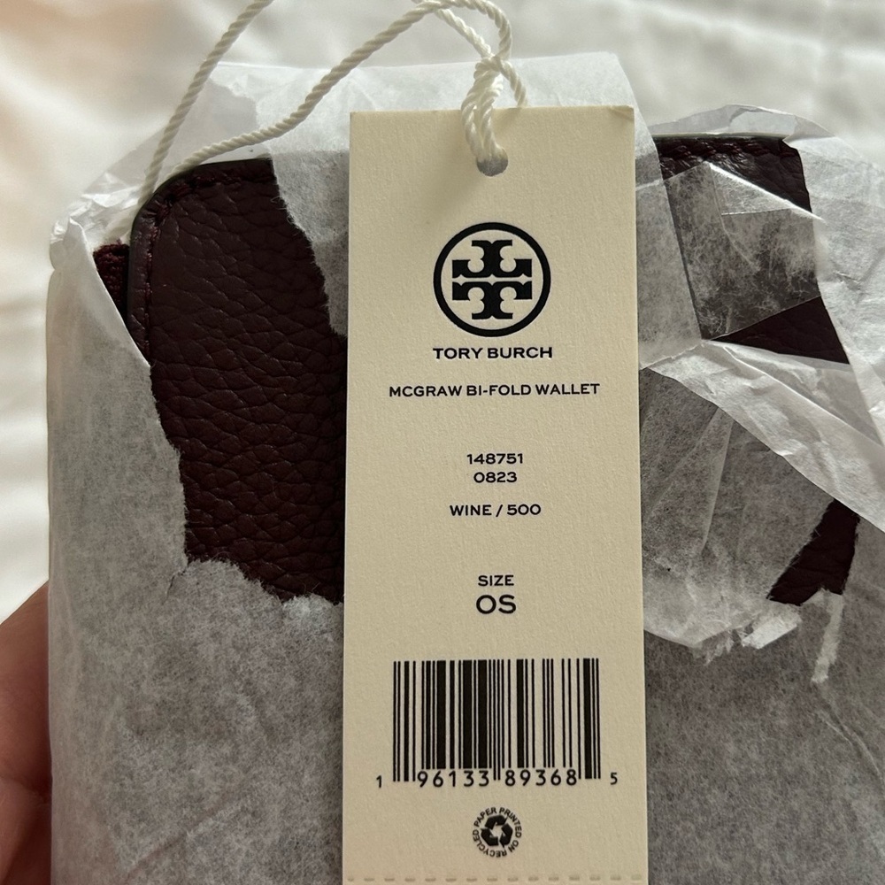 Tory Burch McGraw Bifold Wallet Wine - Picture 12 of 13